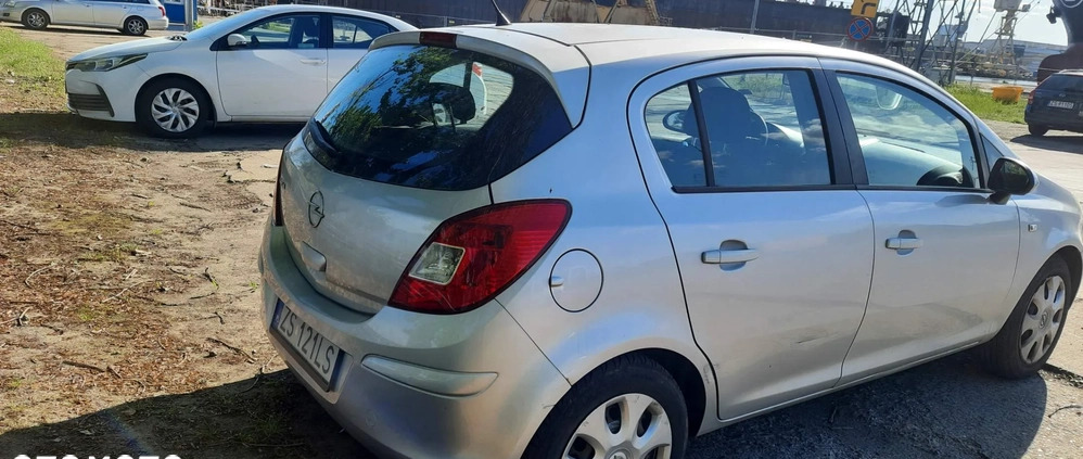 Opel Corsa cena 11500 przebieg: 194000, rok produkcji 2009 z Szczecin małe 2